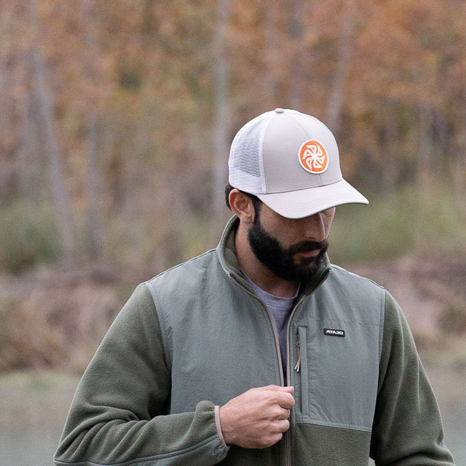 Gorra 6 Panel Icono en uso